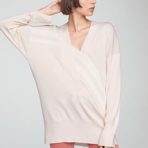 rag & bone Sweaters - Rag and Bone Grace Pink V-Neck Sweater Size S